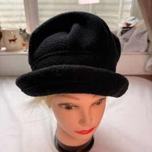 Columbia Black Wool Hat